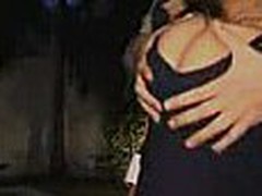 This is a vid of some giant mangos just shaking up and down, side to side, everywhere. This is a hot ass lady with natural breasts. gotta love em!!